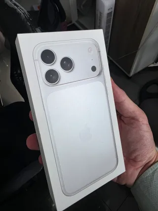 iPhone 17 Pro Max 256GB Plata Precintado