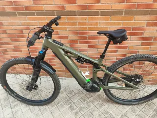 Bicicleta Eléctrica cube stereo hybrid 44 TM 2025