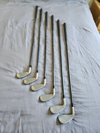 Set Hierros Titleist