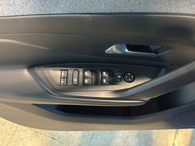 Peugeot 308 5P Allure PureTech 130 S&S MAN