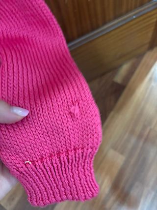 Jersey rosa cuello pico