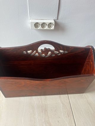 Revistero madera maciza vintage