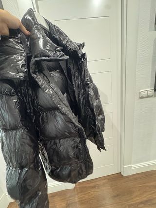 Abrigo Emporio Armani Negro Brillante