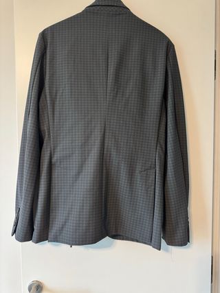 abito spezzato tessuto tecnico Milano Traiano