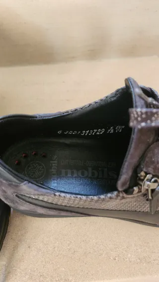 Calzado Deportivo Mobils. Piel Auténtica.