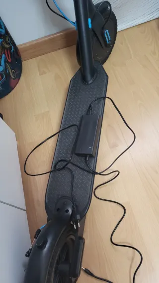 Patinete Eléctrico Negro