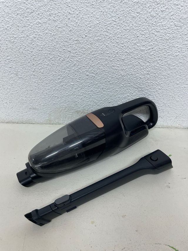 Aspirapolvere portatile AEG QX6-1-45AN