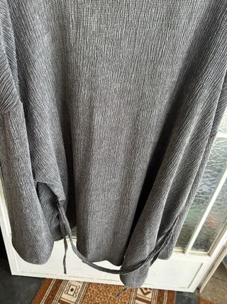 Kimono gris Lefties XL/42 Nuevo Con cinturón 