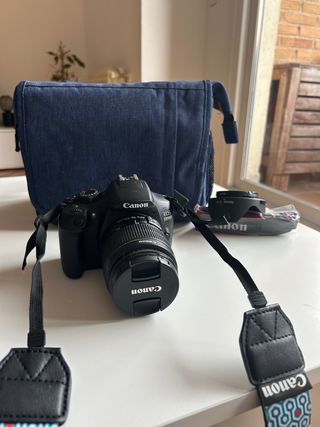 Canon EOS 1300D Cámara Digital Negra
