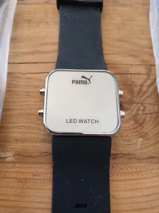 Reloj Puma LED Plata y Negro