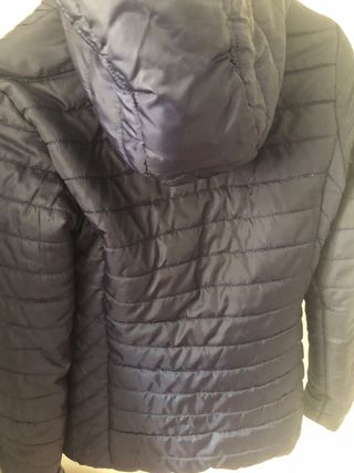 Cazadora mujer capucha verde militar y azul, son 2