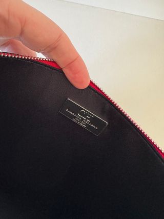 Clutch Carolina Herrera Azul con Logo CH