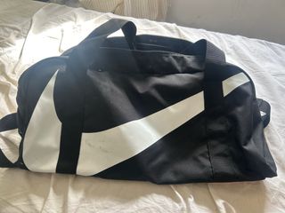 Maleta de mano Nike Negra y Blanca