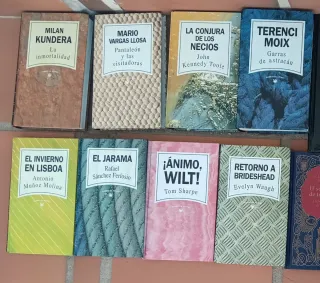Set di 8 libri narrativi