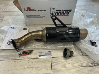 Escape Mivv GP Pro Carbono Z900 A2