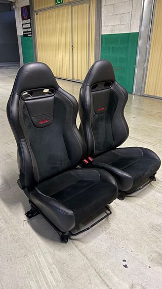 Recaro Mitsubishi Evolution 9