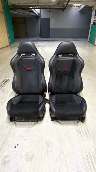 Recaro Mitsubishi Evolution 9