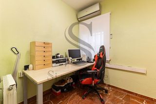 Piso en venta en Navas en Barcelona