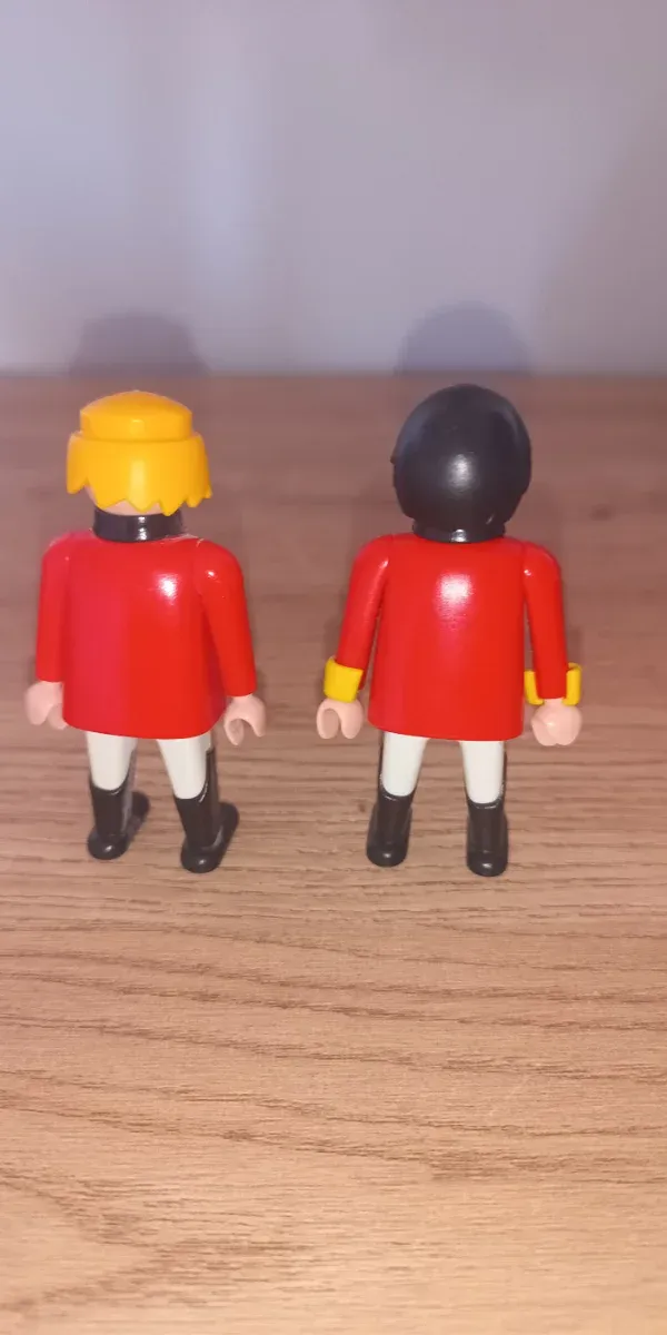 Playmobil Soldados Uniforme Rojo