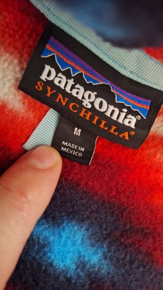 Forro polar Patagonia estampado