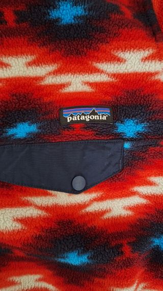Forro polar Patagonia estampado