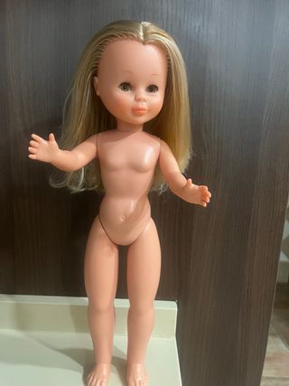 Muñeca Nancy antigua rubia