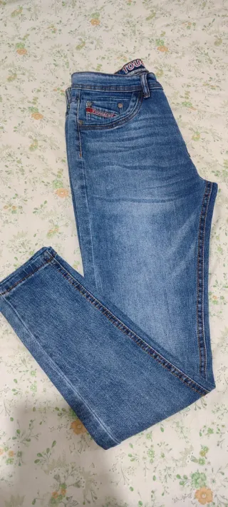 Pantalón de Hombre Talla M Azul pegado