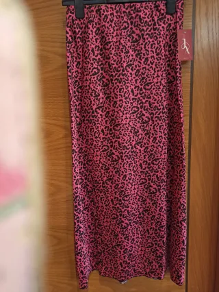 Falda satinada print T.Única 38/40 sin estrenar