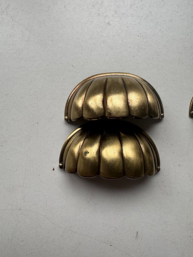 Tiradores para cajones estilo concha