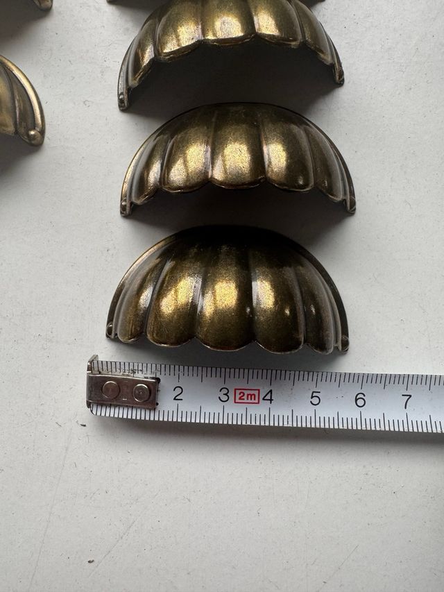 Tiradores para cajones estilo concha