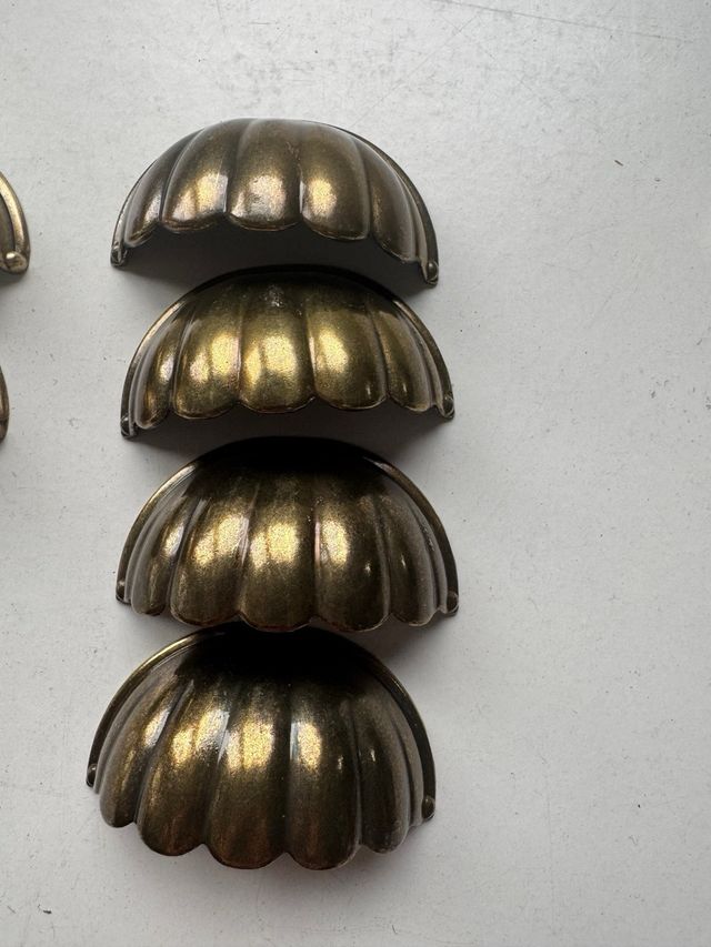 Tiradores para cajones estilo concha