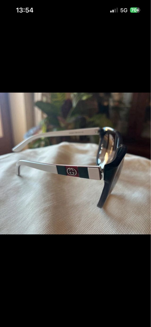 Occhiali da sole Gucci neri e marroni