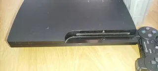 PlayStation 3 PS3 Negra + Mando y Juegos