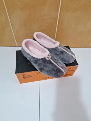 Zapatillas VB Gris Talla 37