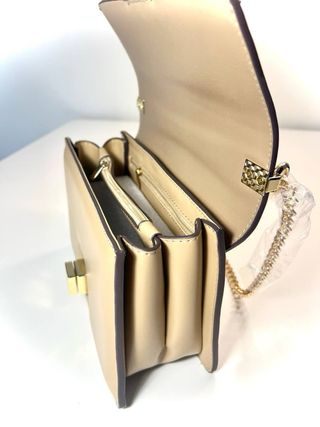 Bolso de mano beige 