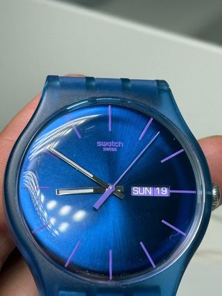 Reloj Swatch Azul y Morado
