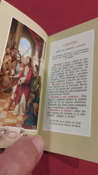 Librito vía crucis crucificado 