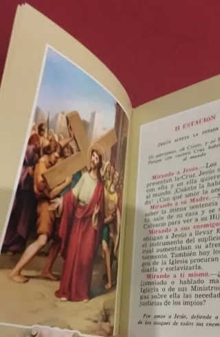Librito vía crucis crucificado 