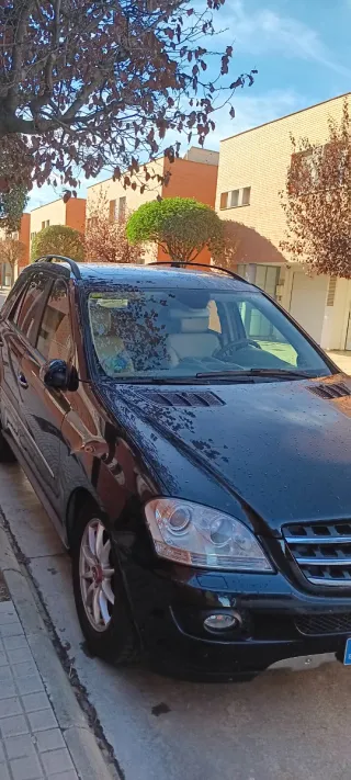 Mercedes-Benz ML 320 CDI Negro