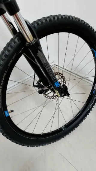 Bicicleta Rockrider Negra precio negociable 