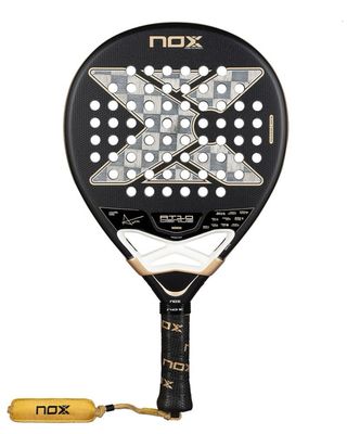 Pala NOX AT10 Genius 18K Agustin Tapia 2026
