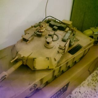 Tanque M1A2 Abrams Hobby