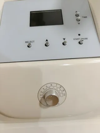 Máquina Facial y Corporal Multifunción