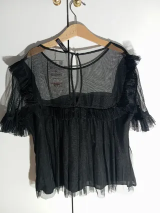 Camisa Zara negra con transparencias