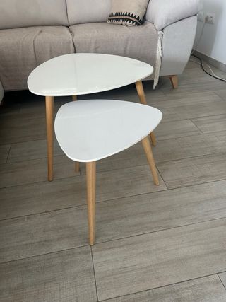 Mueble TV y mesa de centro o auxiliares