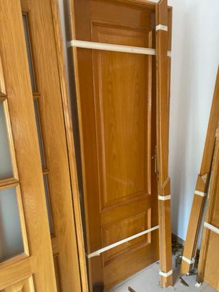 Puertas de madera maciza