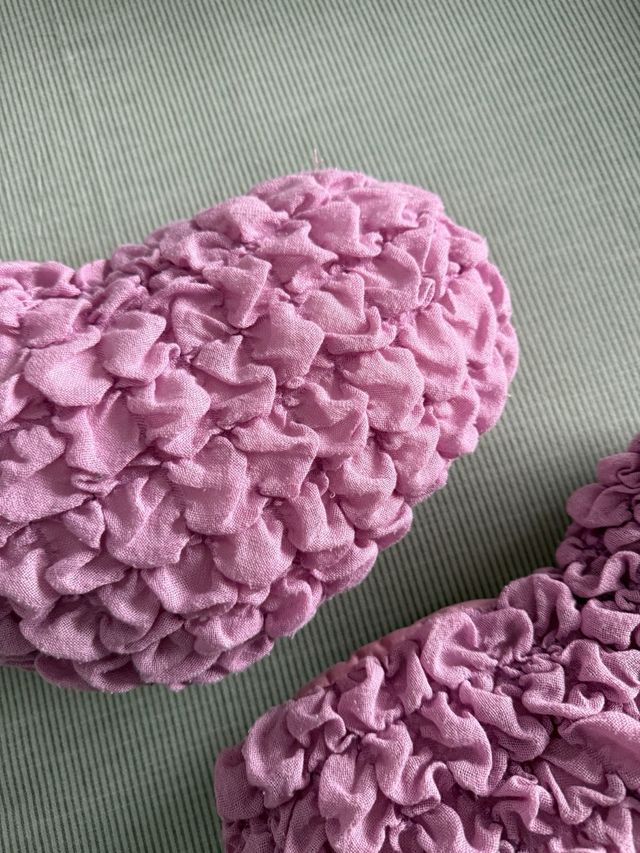 Pack 2 cojines corazón rosa