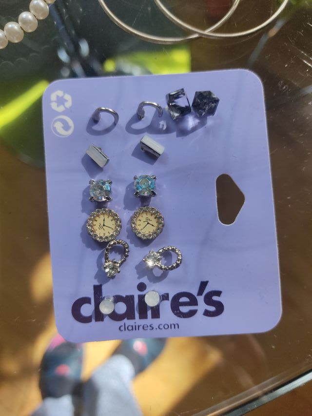 Lote de pendientes Stradivarius y Claire's
