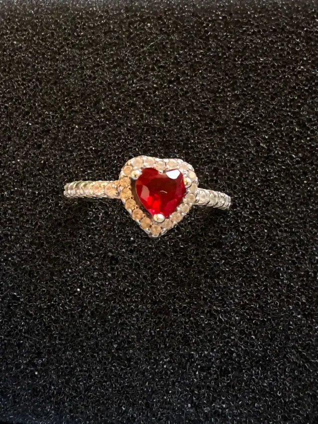 Anillo Corazón Rojo Bisutería