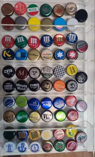Colección de chapas de cerveza y refrescos